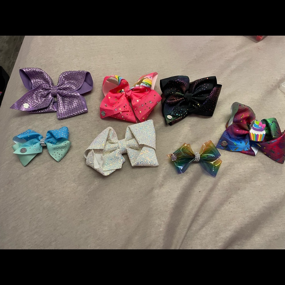 Jojo siwa bows